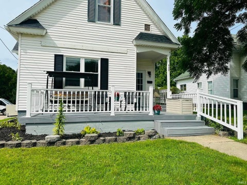 Tiny photo for 608 W William Street, Kendallville, IN 46755 (MLS # 202635799)