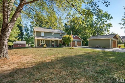 Photo of 605 KNOLL WOOD Lane, Greentown, IN 46936 (MLS # 202540812)