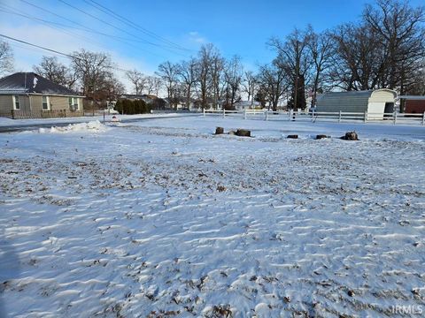 Tiny photo for 1615 Mitchell Drive, Rochester, IN 46975 (MLS # 202604545)