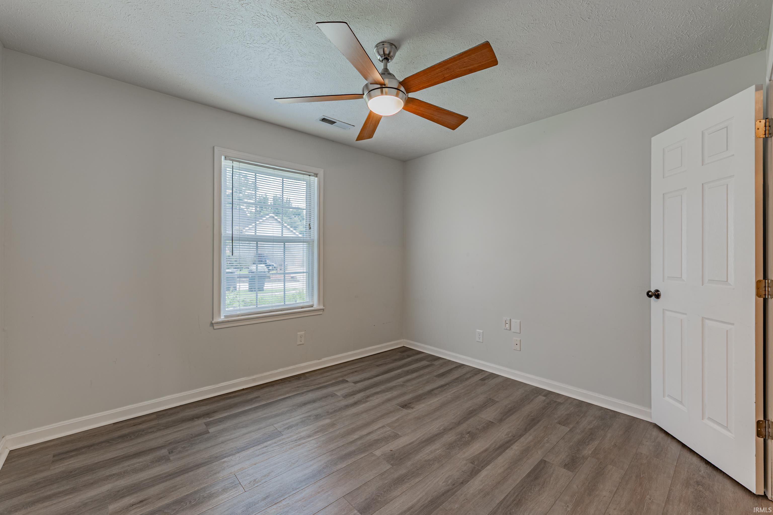 Evansville, Indiana 47711, United States, 4 Bedrooms Bedrooms, ,3 BathroomsBathrooms,Residential,Active,176071