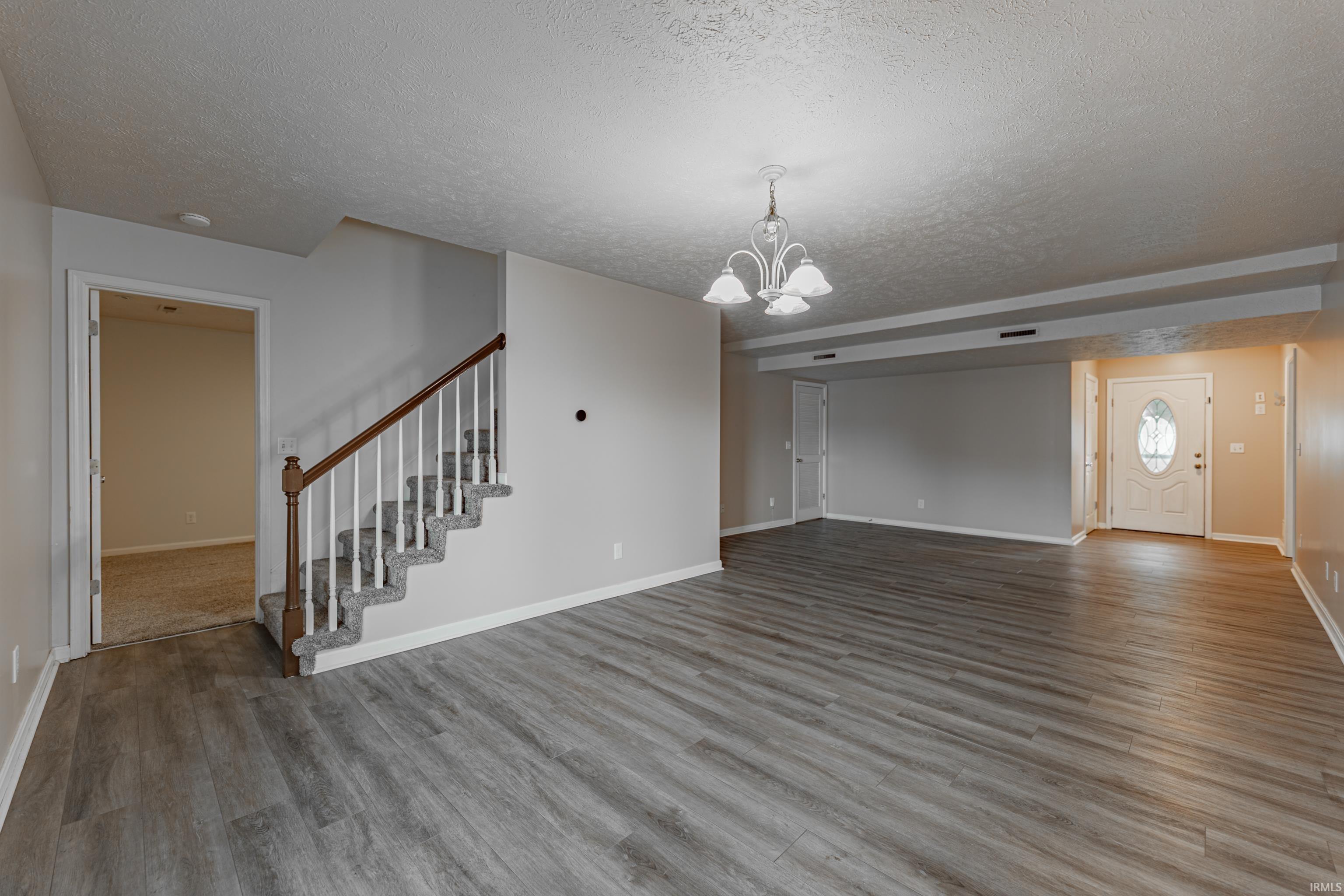 Evansville, Indiana 47711, United States, 4 Bedrooms Bedrooms, ,3 BathroomsBathrooms,Residential,Active,176071