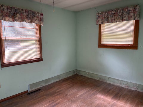 Tiny photo for 204 Jackson Avenue, Peru, IN 46970 (MLS # 202622261)