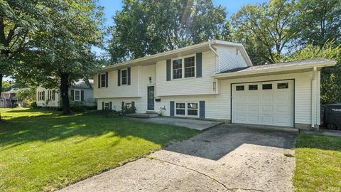Tiny photo for 2514 Eckman Drive, Lafayette, IN 47909 (MLS # 202536447)