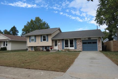 Photo of 940 N Southland Drive, Lafayette, IN 47909 (MLS # 202541490)
