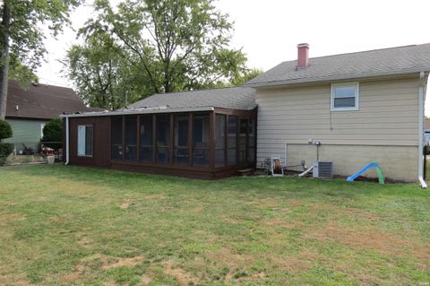 Tiny photo for 940 N Southland Drive, Lafayette, IN 47909 (MLS # 202541490)