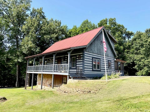 Photo of 2595 Old State Rd 37 N Highway, Bedford, IN 47421 (MLS # 202626164)