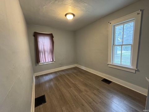 Tiny photo for 1216 pontiac Street, Rochester, IN 46975 (MLS # 202511747)