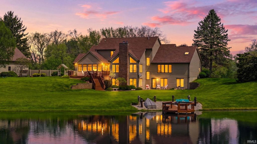 Photo of 8384 N Roanoke Road, Roanoke, IN 46783 (MLS # 202615417)