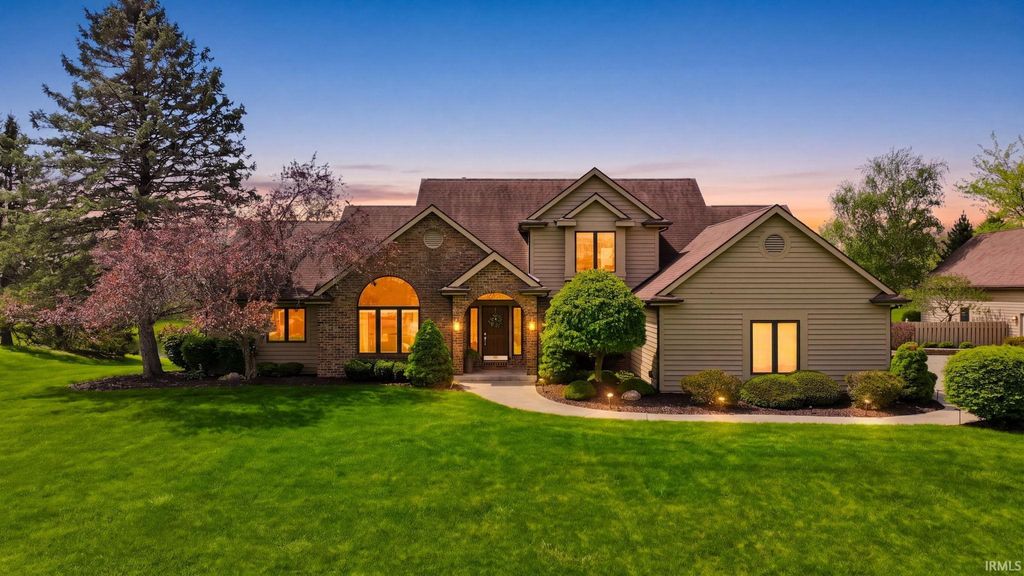 Photo of 8384 N Roanoke Road, Roanoke, IN 46783 (MLS # 202615417)