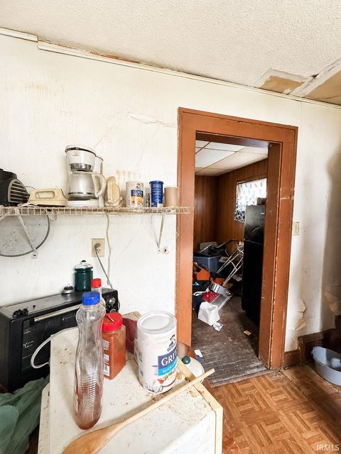 Tiny photo for 2927 Smith Street, Fort Wayne, IN 46806 (MLS # 202617847)