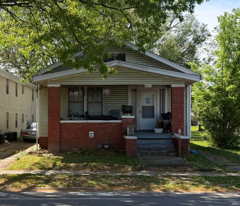 Photo of 425 S Kentucky Avenue, Evansville, IN 47714 (MLS # 202613736)