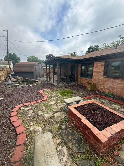Tiny photo for 2405 S WEBSTER Street, Kokomo, IN 46902 (MLS # 202622549)