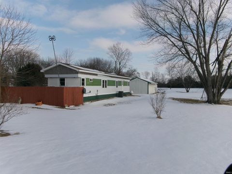 Photo of 6815 S 250 E Street, Macy, IN 46951 (MLS # 202604088)