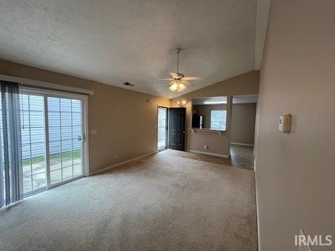 Tiny photo for 3533 Pigeonbrook Court, Evansville, IN 47715 (MLS # 202540358)