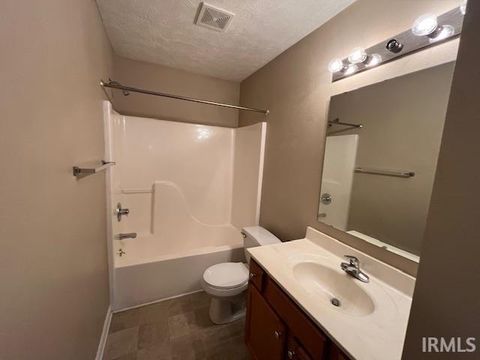 Tiny photo for 3533 Pigeonbrook Court, Evansville, IN 47715 (MLS # 202540358)