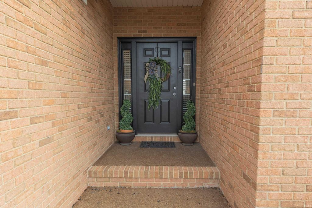 Photo of 12001 Wayland Court, Evansville, IN 47725 (MLS # 202602569)