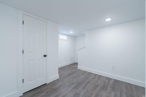 Tiny photo for 115 E Chester Drive, Ellettsville, IN 47429 (MLS # 202625502)