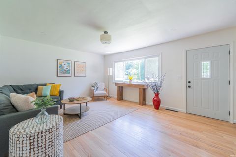 Tiny photo for 115 E Chester Drive, Ellettsville, IN 47429 (MLS # 202625502)