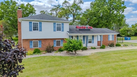 Photo of 1719 N Faith Road, Kokomo, IN 46901 (MLS # 202625698)