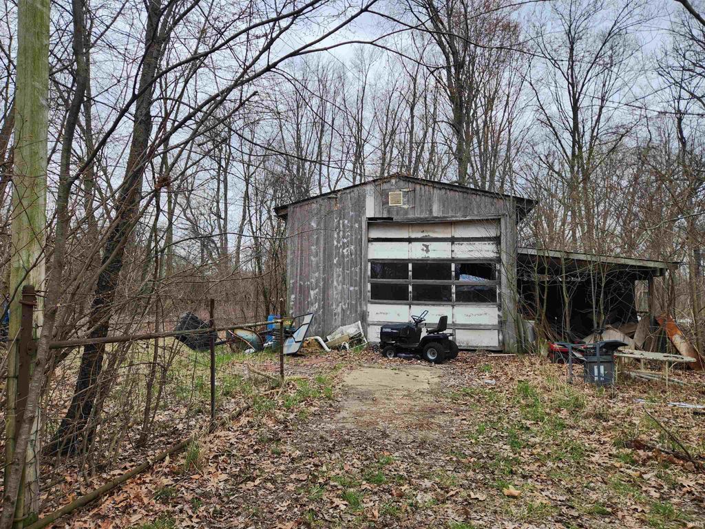 Photo of 856 Lions Drive, Rome City, IN 46784 (MLS # 202543260)