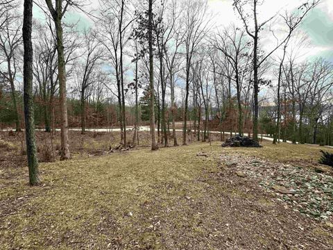 Tiny photo for 8995 S Ella Street, Nashville, IN 47448 (MLS # 202602265)