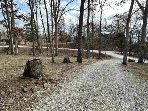 Tiny photo for 8995 S Ella Street, Nashville, IN 47448 (MLS # 202602265)