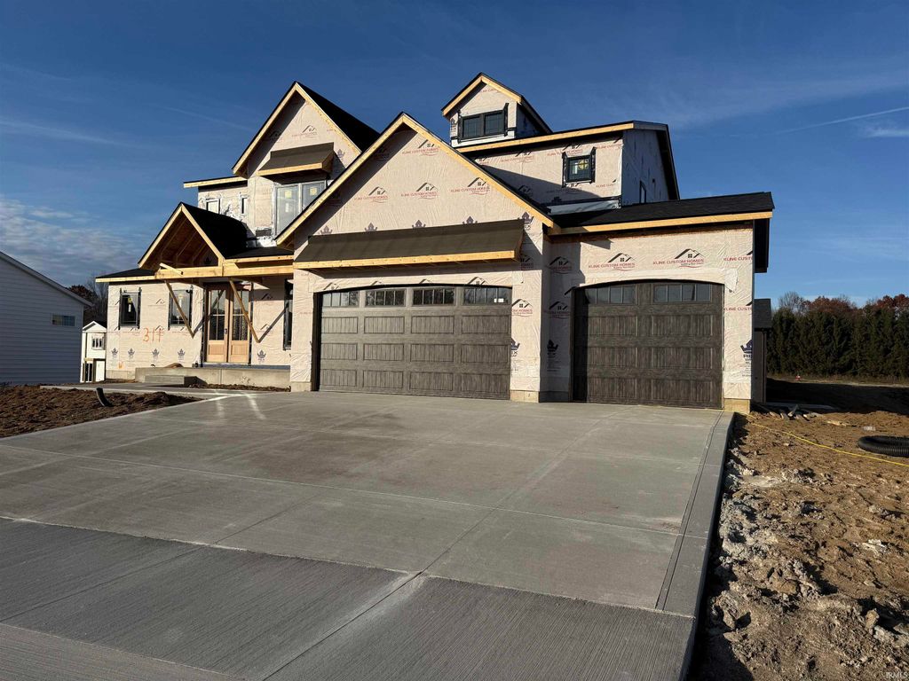 Photo of 11115 Calle Jules NBV 311 Court, Osceola, IN 46561 (MLS # 202547996)