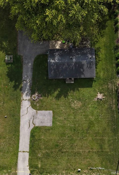 Tiny photo for 3731 E Market Street, Logansport, IN 46947 (MLS # 202539138)