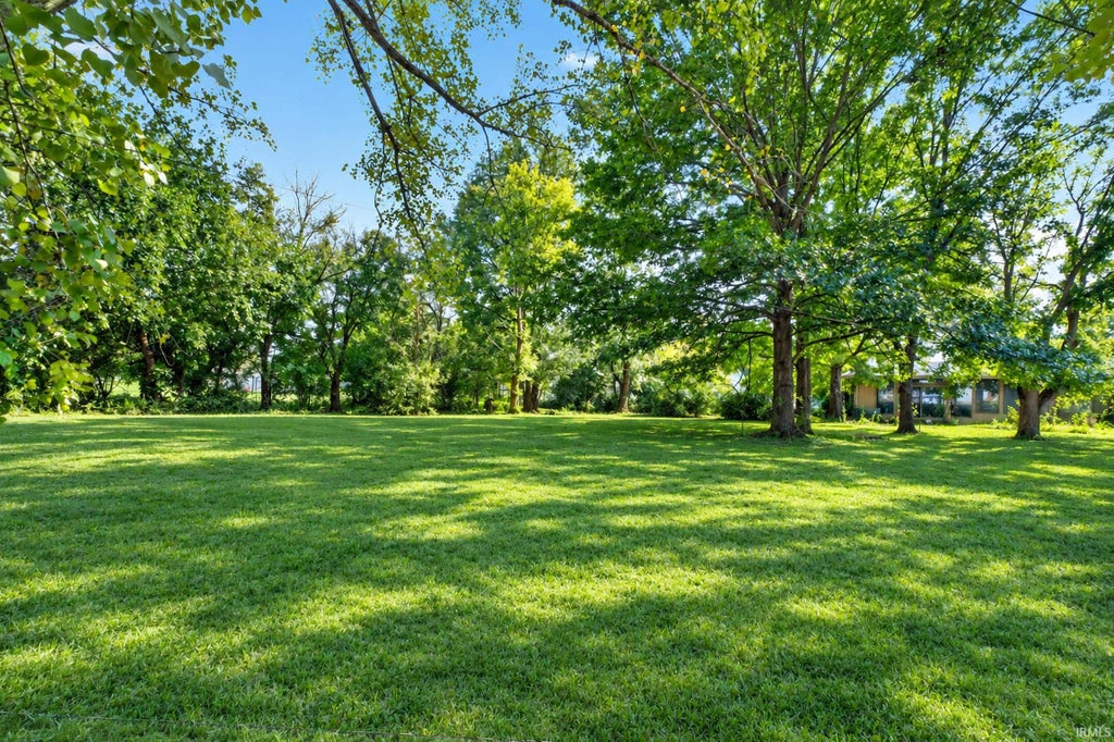 Photo of 2112 W Sun Valley Parkway, Muncie, IN 47303 (MLS # 202641787)