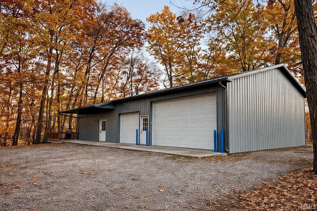 Photo of 40 Lane 254 Hamilton Lake Lk, Hamilton, IN 46742 (MLS # 202549906)