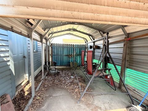 Tiny photo for 310 W Linden Avenue, Logansport, IN 46947 (MLS # 202610123)