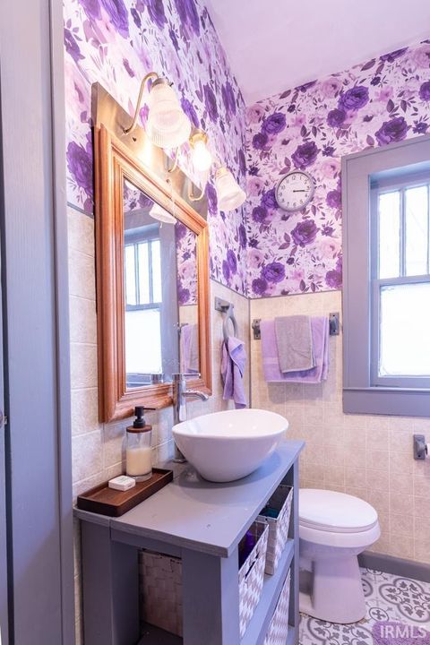 Tiny photo for 310 W Linden Avenue, Logansport, IN 46947 (MLS # 202610123)