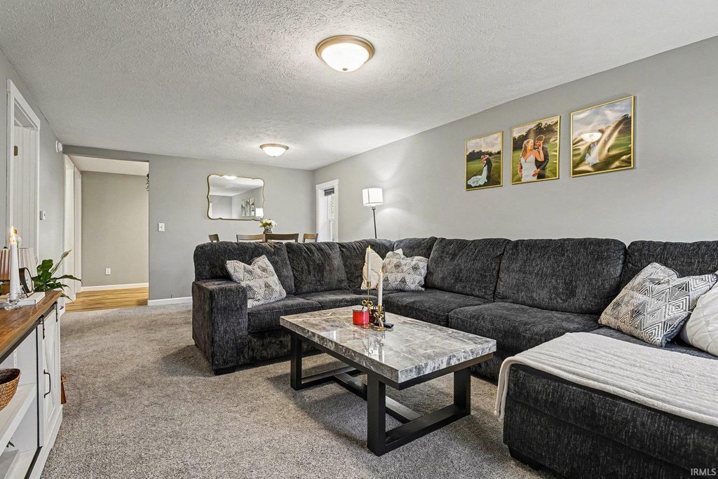 Photo of 211 E Battell Street, Mishawaka, IN 46545 (MLS # 202612687)