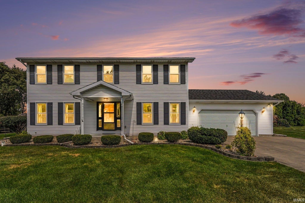 Photo of 10869 Del Rey Drive, Osceola, IN 46561 (MLS # 202629178)