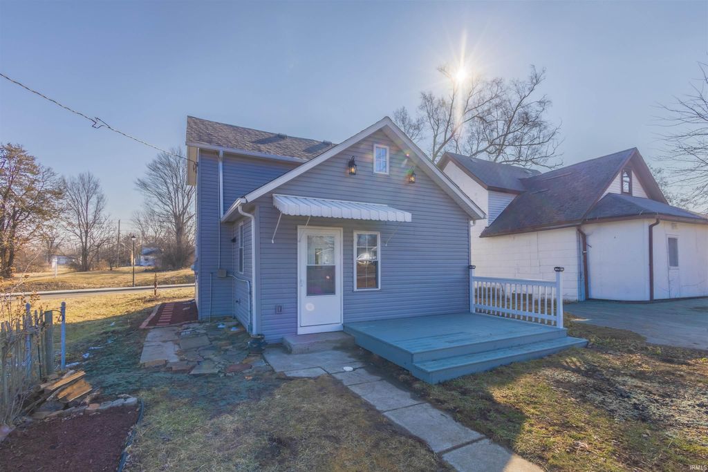 Photo of 2340 S Anthony Boulevard, Fort Wayne, IN 46803 (MLS # 202606365)