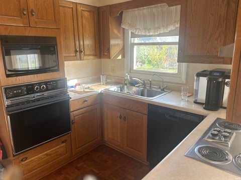 Tiny photo for 5016 Eastwick Drive, Fort Wayne, IN 46815 (MLS # 202644930)