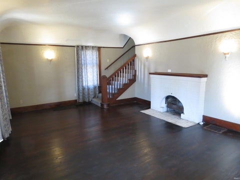 Tiny photo for 311 S Broadway, Peru, IN 46970 (MLS # 202643780)