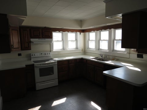 Tiny photo for 311 S Broadway, Peru, IN 46970 (MLS # 202643780)