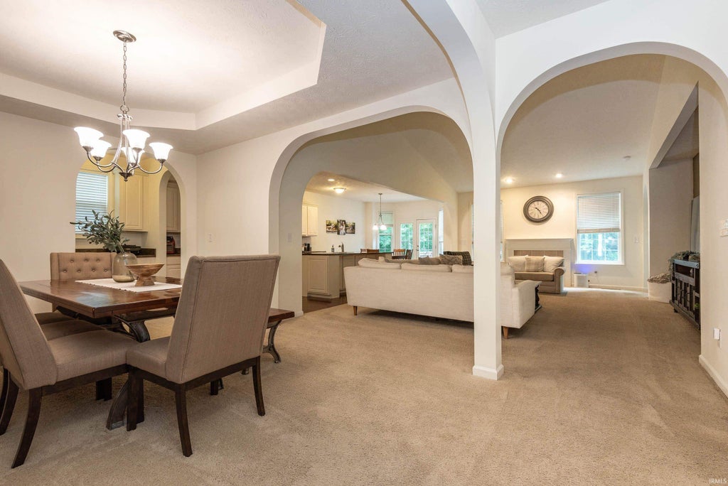 Photo of 236 S Cave Creek Drive, Bloomington, IN 47403 (MLS # 202626729)