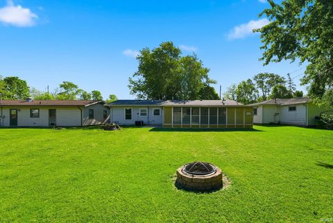 Tiny photo for 822 Melody Lane, Lafayette, IN 47905 (MLS # 202618315)