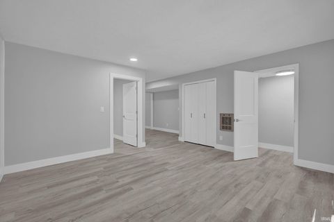 Tiny photo for 7380 E Salt Creek Drive, Bloomington, IN 47401 (MLS # 202618616)
