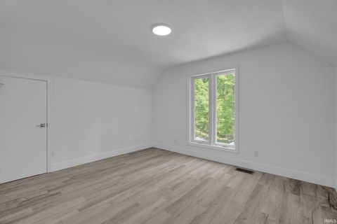 Tiny photo for 7380 E Salt Creek Drive, Bloomington, IN 47401 (MLS # 202618616)
