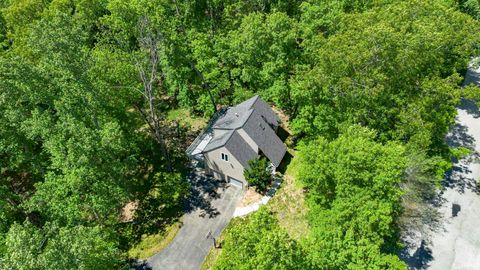 Tiny photo for 7380 E Salt Creek Drive, Bloomington, IN 47401 (MLS # 202618616)
