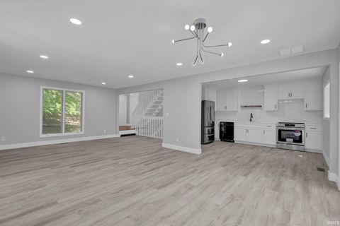 Tiny photo for 7380 E Salt Creek Drive, Bloomington, IN 47401 (MLS # 202618616)