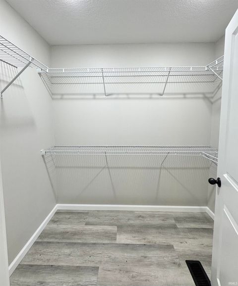 Tiny photo for 4202 Lexington Road, Logansport, IN 46947 (MLS # 202545098)