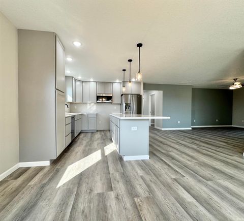 Tiny photo for 4202 Lexington Road, Logansport, IN 46947 (MLS # 202545098)