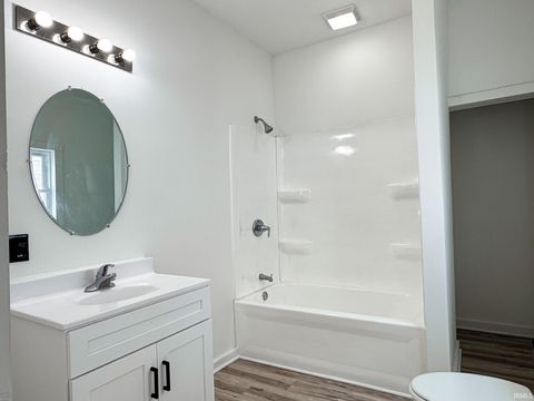 Tiny photo for 733 S ARMSTRONG Street, Kokomo, IN 46901 (MLS # 202534399)