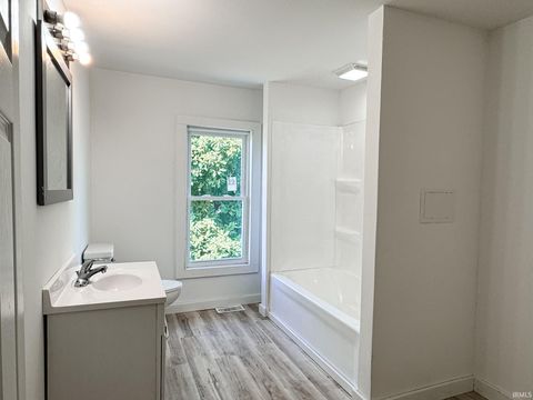 Tiny photo for 733 S ARMSTRONG Street, Kokomo, IN 46901 (MLS # 202534399)