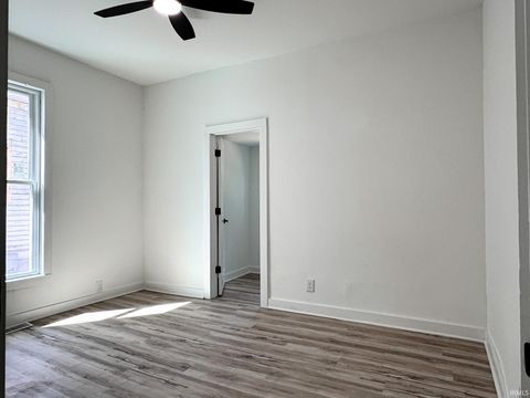 Tiny photo for 733 S ARMSTRONG Street, Kokomo, IN 46901 (MLS # 202534399)