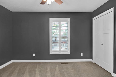 Tiny photo for 407 E VAILE Avenue, Kokomo, IN 46901 (MLS # 202621315)